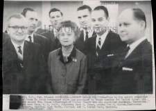 1965 Press Photo Grace Rodenbough & delegates at North Carolina General Assembly picture