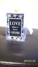 set of 2 glass deco Love Makes A House A Home other Home Is Where The heart is picture