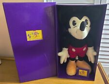 MICKEY MOUSE Disney Store 75 Years of Love & Laughter 13