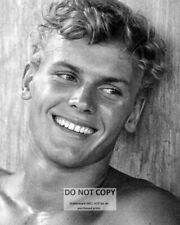 ACTOR TAB HUNTER - 8X10 PUBLICITY PHOTO (DD346) picture