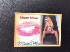 Instagram Influencer / Glamour Bikini Model Maddie Moore Autographed Kiss Card picture