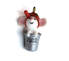 Vtg Hallmark Micro Mini Ornament Mouse in Thimble 2002 3/4