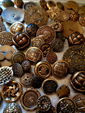 LOT OF VINTAGE GOLDTONE METAL BUTTONS - VARIOUS SIZES picture