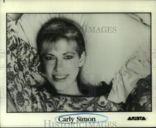 1988 Press Photo Singer Carly Simon - hca40322 picture