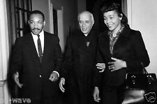 Dr. Martin Luther King Jr. and his wife Coretta Scott King with Jawaharlal Nehru picture