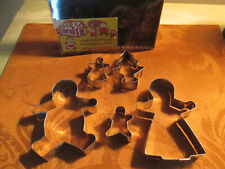 VINTAGE FOX RUN GINGERBREAD FAMILY METAL COOKIE CUTTERS  5 PIECES GERMANY picture