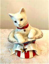 Lenox White Fourth of July Cat Sitting in Uncle Sam's Top Hat  EUC picture