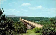 Postcard Catskill New York Rip Van Winkle Bridge Gateway To The Catskills Vtg picture