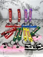 Set Of 10 keychains picture