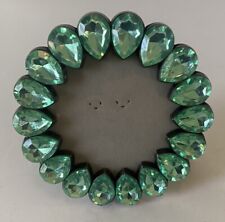 Emerald Green ~ 18 Teardrop Faucet Rhinestones ~ Round Frame ~ Holds 4
