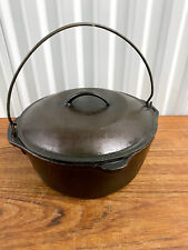 Vintage Lodge Cast Iron #8 DO Dutch Oven w/Lid And Handle picture