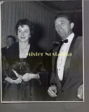 Robert Mitchum & Wife premiere of The Diary Of Anne Frank vintage 1959 photo picture