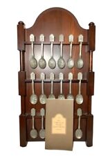Vtg Franklin Mint 1977 Craftsmen of America Pewter 18 Spoon Set & Wood Wall Rack picture