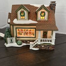 Dept 56 NCC Collector’s Club House #54800 – 1998 - House Only picture