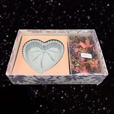 WEDGWOOD HEART CLEAR CRYSTAL SHAPED TRINKET BOX W Box & Potpourri SET NEW IN BOX picture