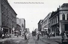 SIOUX CITY IA - Fourth Street Looking East From Pierce Street Postcard picture