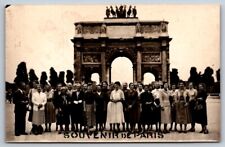 RPPC Paris Women in front of the Arc de Triomphe c1940s picture