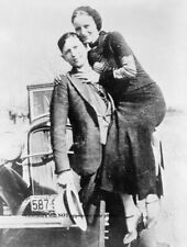 1933 Bonnie Parker Clyde Barrow PHOTO Gangster Bonnie and Clyde Gang Playful picture