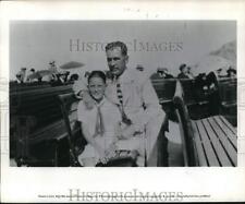 1952 Press Photo Actor Gregory Peck seated with Child - hcq02953 picture