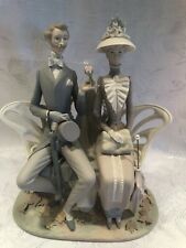 Lladro Lovers in the Park # 1274 Large Collectible Figurine Retired Spain picture