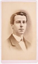 ANTIQUE CDV C. 1880s J.G. ELLINWOOD HANDSOME YOUNG MAN IN SUIT MANCHESTER N.H. picture
