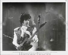 1984 Press Photo Musician Prince - lrp93047 picture
