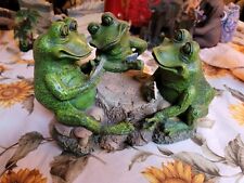 Three Frogs Playing Cards Statue picture