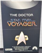 Star Trek Voyager Season 1 Series 2 Pop Up Card P7 Skybox 1995 The Doctor picture
