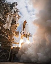 Launch of Space Shuttle Atlantis for last mission STS-135 2011 Photo Print picture