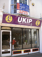 Photo 6x4 A long time in politics... The former shop lately home to the p c2015 picture