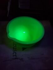 Vtg McKee? Jade-ite Uranium Sunbeam Mixmaster Mixing Bowl with Spout  picture
