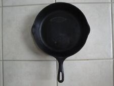 Vintage Unbranded 10 1/2'' Cast Iron Double Spout Skillet Pan  picture
