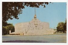 Monumento a la Bandera / Monument to the Fatherland Yucatan Mexico Postcard picture
