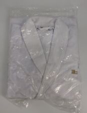 MGM Resorts International Textured White Robe One Size picture