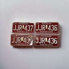 Matching Authentic Vintage Sets Of Front And Back Missouri License Plates picture