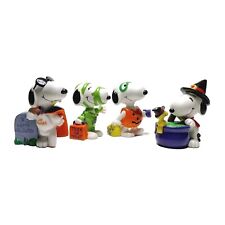 Lot of 4 Vtg Snoopy Dog Whitman's PVC Toy Figures Peanuts Cartoon Halloween picture