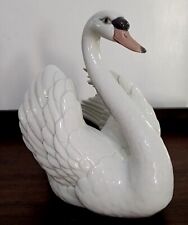 Vtg 1983 Lladro Spain Figurine ~ Porcelain Swan with Wings Spread ~ #5231 No box picture