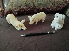 Lot of 3 pigs; 2 matching and one extra.  Great for your collection picture