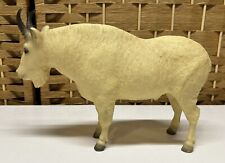 Breyer White Rocky Mountain Goat #397 9 x 6 picture