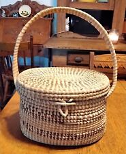 Vintage Charleston S.C Gullah Sweetgrass Basket Purse With Lid picture