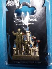 2004 Walt Disney World Partners Collector Pin w/ Walt and Mickey picture