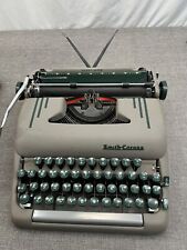 Vintage 1954 Smith Corona Silent Super Typewriter With Tweed Case. Outstanding picture