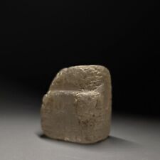 CIRCA AN IMPORTANT ISLAMIC ROCK CRUSTAL CHESS PIECE. picture