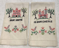 2 Vintage Embroidered Linen Fingertip Guest Towels 