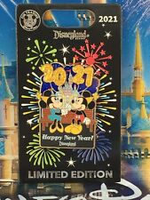 Disney Disneyland 2021 New Years Day Pin Mickey & Minnie Glitter LE 2500 NOC picture