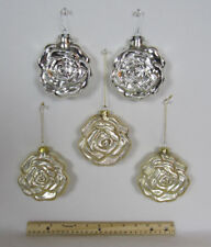 LOT OF 5 VTG 1960s 70s GLASS FLORAL ROSE CHRISTMAS TREE ORNAMENTS SILVER GOLD 4
