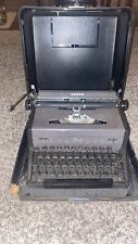 Vtg  1940s Royal Arrow Typewriter With Carrying Case picture