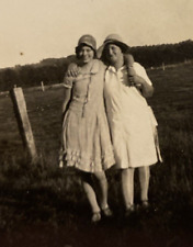 1920s Affectionate Young Ladies Mountain Grove Missouri Original Photo P11q14 picture