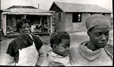 LG27 1969 Wire Photo FREE FOOD STAMPS ON THE WAY AMERICAN POVERTY SOUTH CAROLINA picture