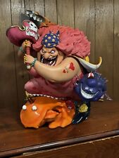 UCS Big Mom Charlotte Linlin Resin Statue One Piece Yonko Series Complete picture